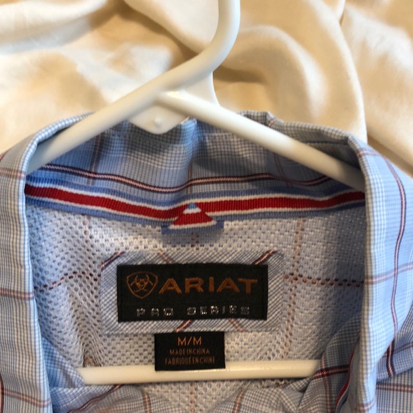 Ariat pro series medium button down long sleeve - Picture 2 of 3